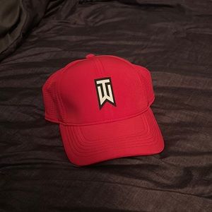 Tiger Woods Nike Golf Hat